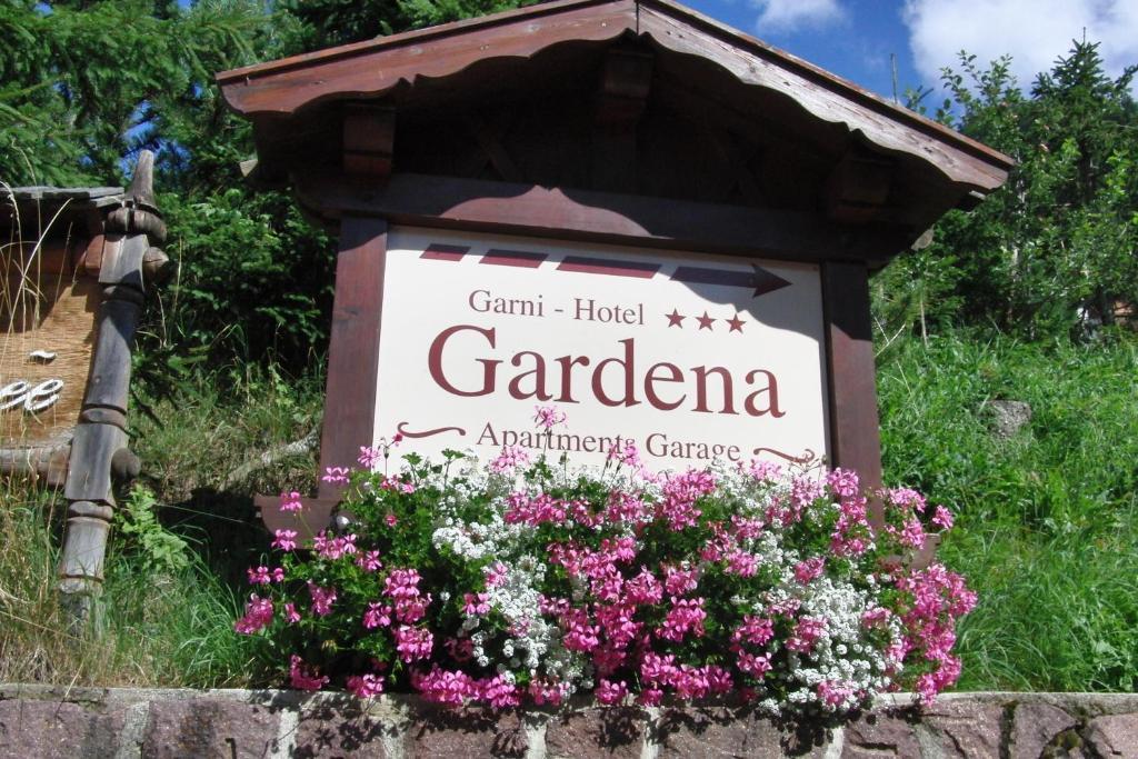 Hotel Garnì Gardena - Appartments Santa Cristina Val Gardena Buitenkant foto
